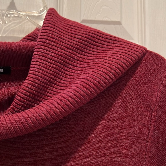 Flattering long cozy sweater Plus Size 2X - Picture 4 of 6